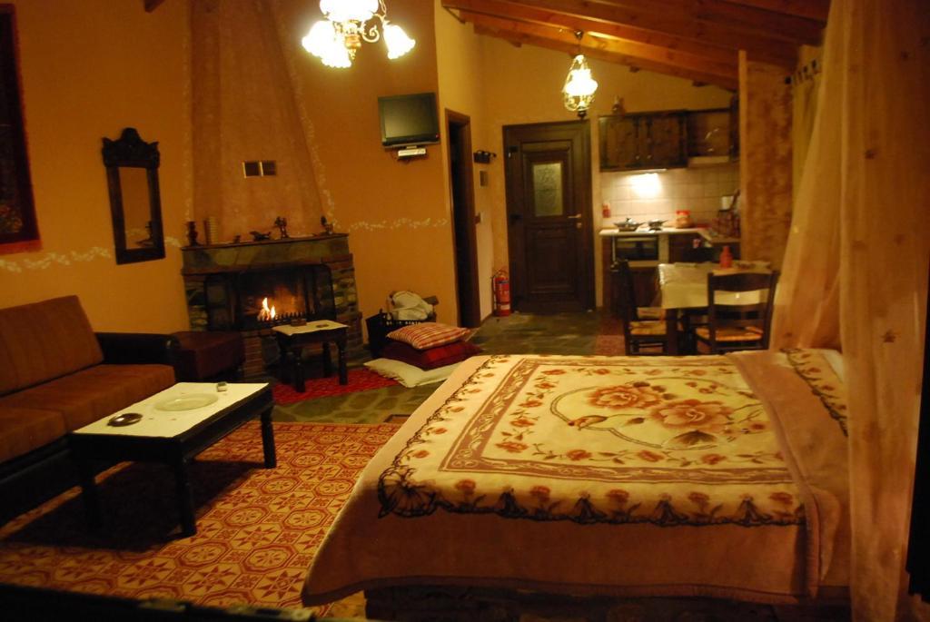 Tzivaeri Hotel Likodhrómion Kamer foto